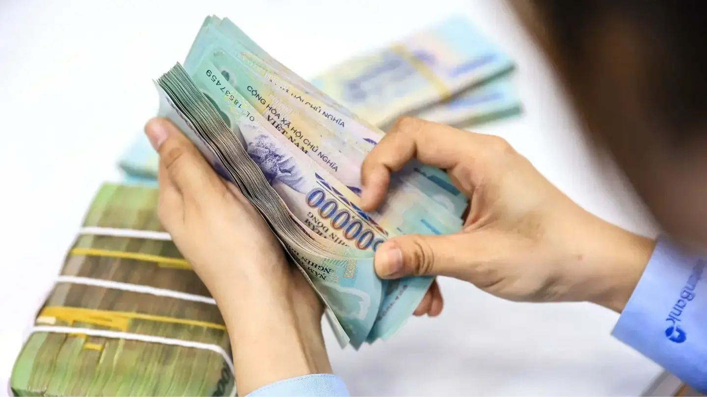 Lãi suất cho vay hộ nghèo giảm còn 6,24%/năm từ 1/12